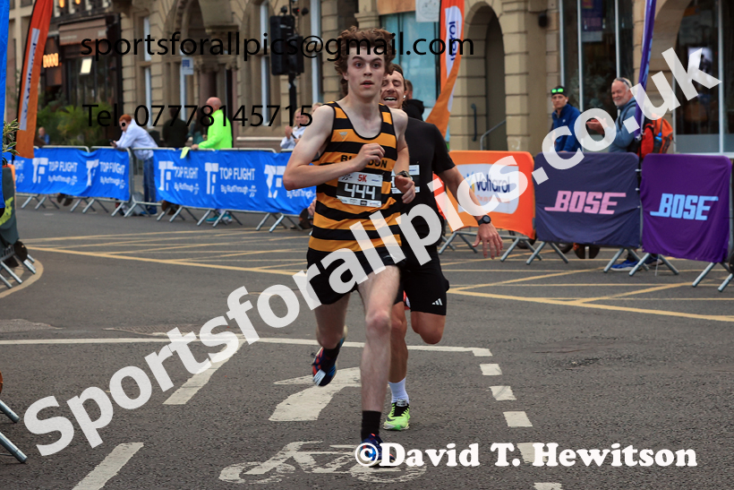 The Newcastle Quayside 10k Road Race, 2025 Newcastle Quayside 5k and 10k Road Race  Photo: David T. Hewitson/Sports for All Pics